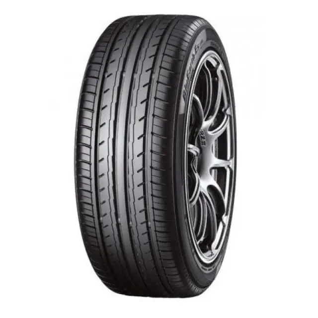Anvelope Vara 175 70 R13 Yokohama Bluearth Es32 (65520) - Catalog 2026 Reducere de preț