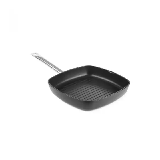 Preț mic Tigaie grill Titanium Profesional, 28 cm diametru x 5,5 cm inaltime, baza 22 cm ,strat anti-aderent din titanium, Hendi, maner inox