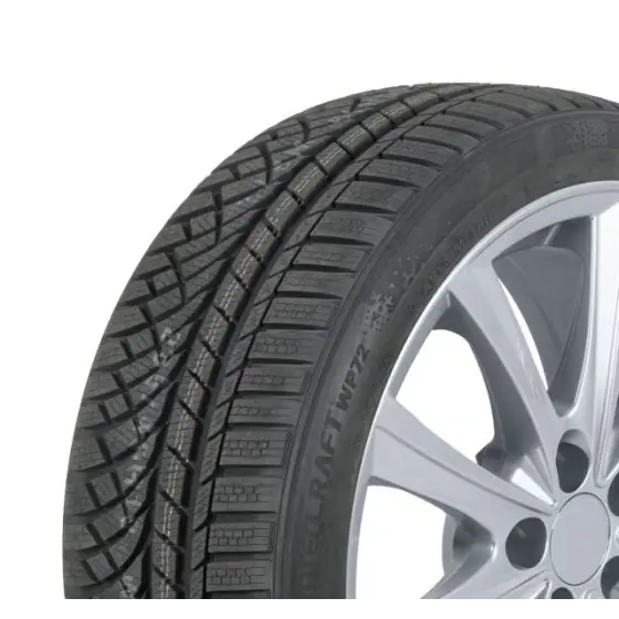 Ofertă Anvelopa Iarna Kumho 255/40R18 ZOKU 99V WP72