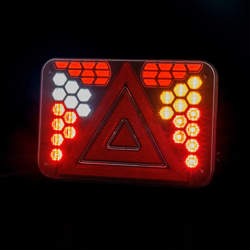Stop HORUS LED/NEON, 12 V, LZD 3216 (dreapta) Preț redus