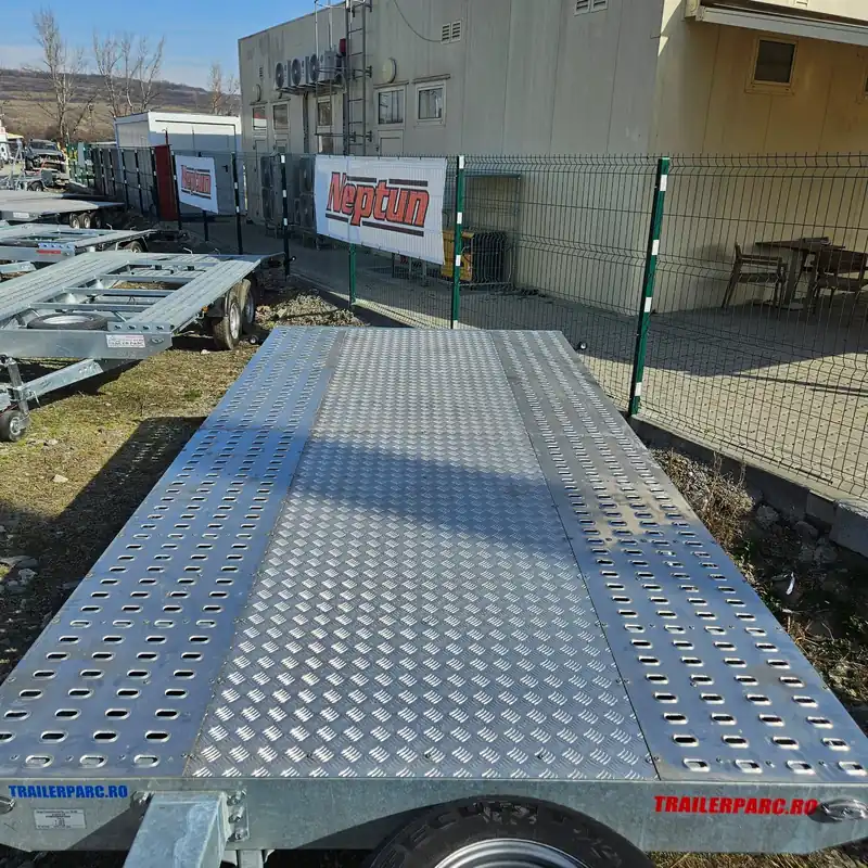 Trailer auto Boro Niewiadow drept Mars nm 2 AXE, 2700 KG, 5X2M Comandă acum
