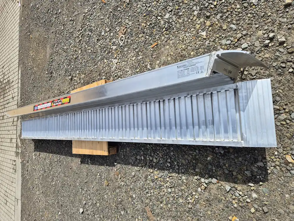 Popular Rampe de încărcare/descarcare aluminiu 4000 x 350 mm, 2500 kg