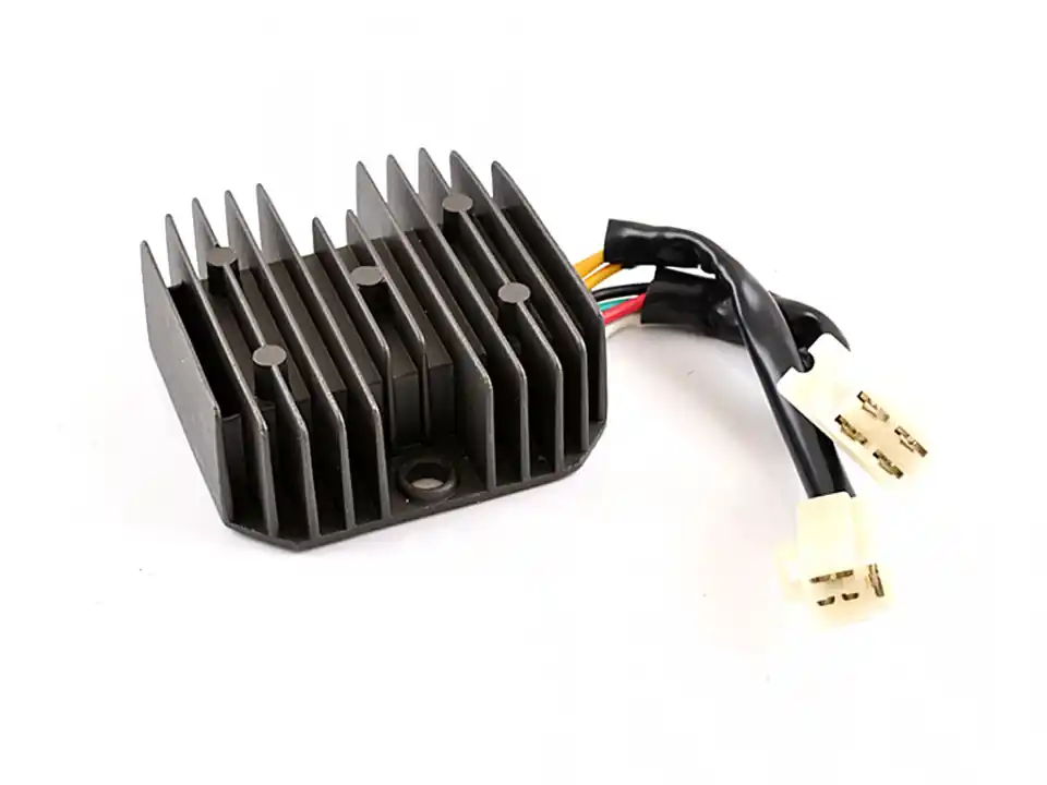 Regulator tensiune Honda CH/CB/CBX ,7 fire 12V DC Reducere extra